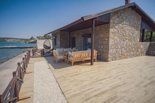 Urla Sunrise House in Kadıovacık