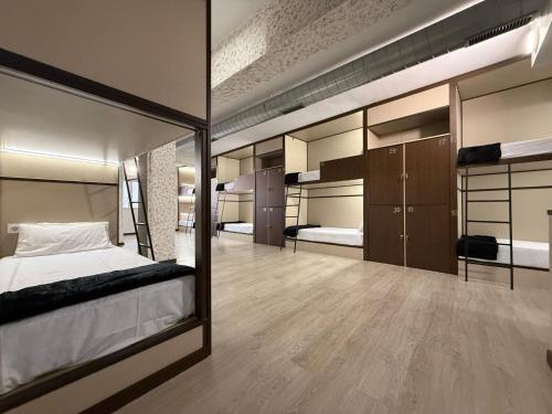 Hostel TKH Tetuan-Madrid, Мадрид (фото 3)