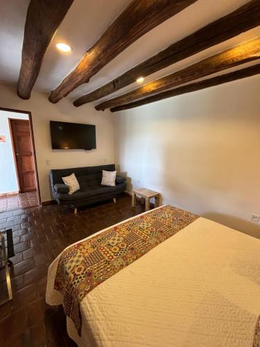 599894981 Santa Sofia Casa Boutique