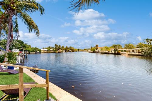 The Manors Waterfront Oasis in Fort Lauderdale, USA