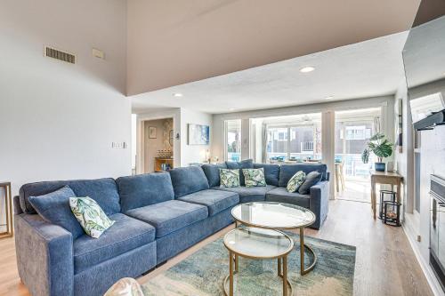 Luxury Galveston Home Walk to Pirates Beach! - image 11