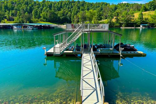 Rock The Dock in Pine Crest, USA