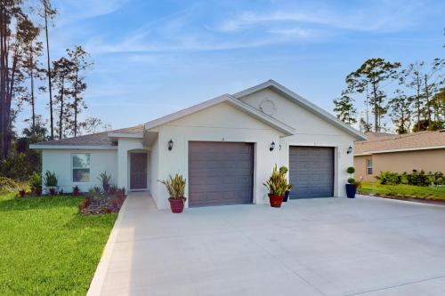 Seaside Adventure Haven in Palm Coast, USA