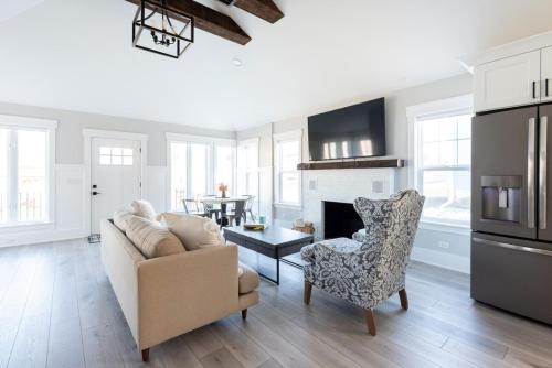 Brand New Williams Bay Stunner - High End Finishes - Dogs Ok in Lake Geneva, USA