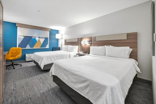 Holiday Inn Express Palestine by IHG in Palestine, USA