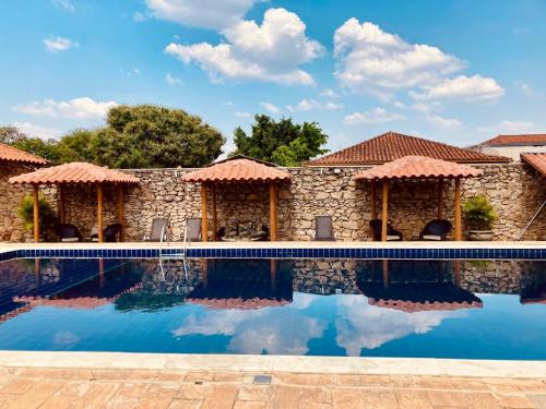 Pousada o Amanhecer in 蒂拉登特斯