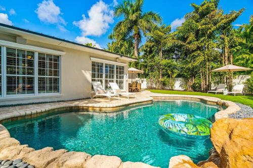 Beach Haven Heated Pool, Hot Tub,Mini Golf, Beach in Fort Lauderdale, USA