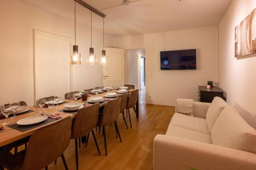 Munich Large Apartment 110 qm, 3 Bedrooms and very Central 1-12 Guests, Mnichov (fotografie 2)