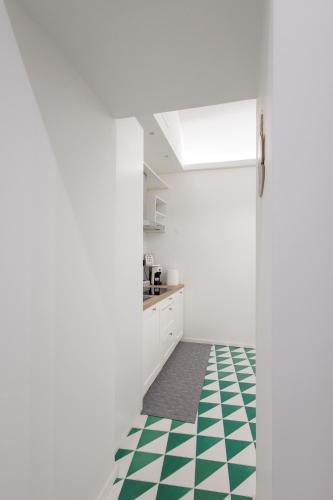 A Signurina Piscicelli near Lungomare Caracciolo