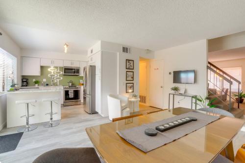 Desert Getaway with Pool Walk to Tahquitz Creek Golf - image 9