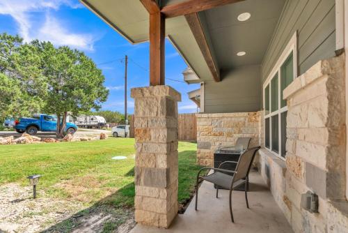 Canyon Lake Home with Private Pool, Hot Tub & Sauna! home in Canyon Lake, USA