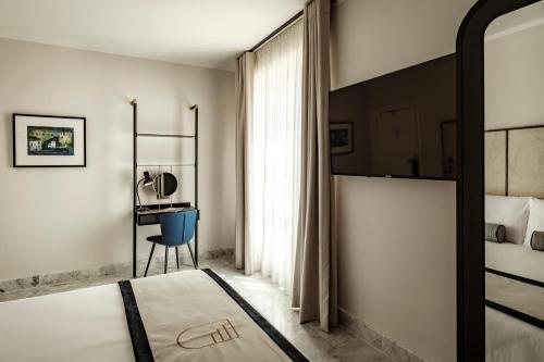 Junior Suite with Terrace image 6