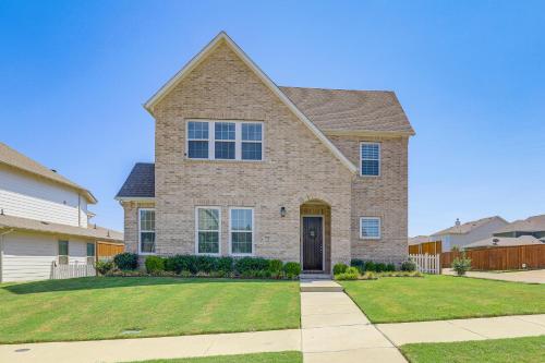 Dallas Home with Fire Pit Near Mountain Creek Lake! in Dallas, USA