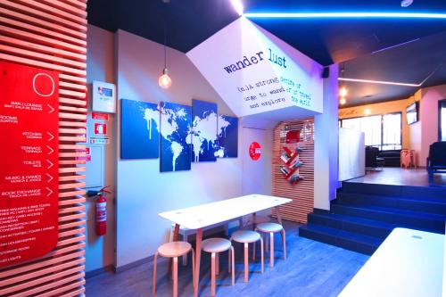 PILOT Design Hostel & Bar – Porto, KY