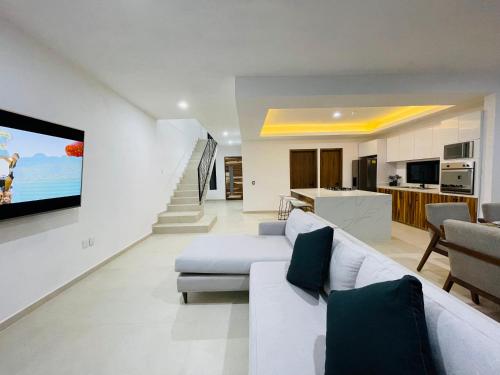 Jiutepec Bonita casa con alberca privada climatizada in Jiutepec, Mexiko