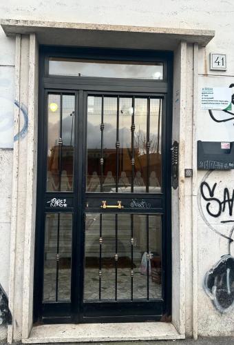 White Flat San Lorenzo, Rome (photo 2)