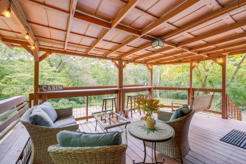Creek Access and Private Yard Quiet Hiawassee Cabin in Hiawassee, USA