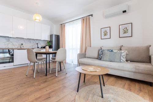Зручності, LUBAVA apartment z garażem podziemnym i klimatyzacją, Netflix, TV55', winda (LUBAVA apartment z garazem podziemnym i klimatyzacja, Netflix, TV55', winda) in Lubawa