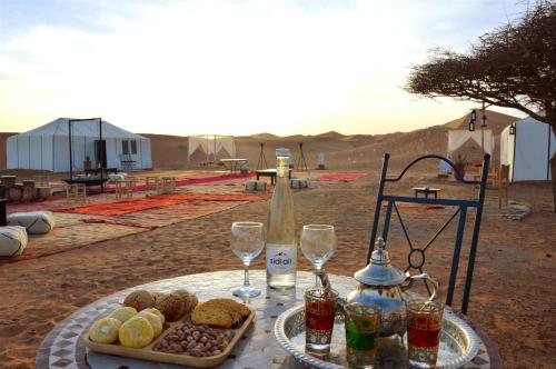 Merzouga Luxury Traditional Camp in Khamlia
