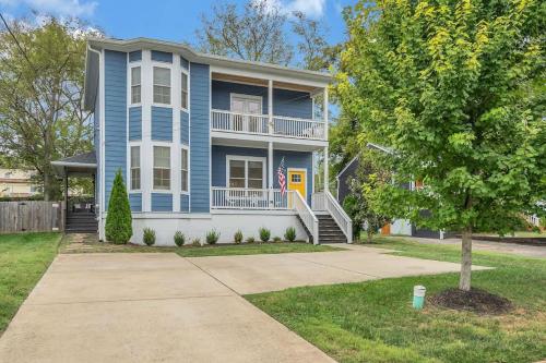3X Location 3Mn to Nissan Stad in Nashville, USA