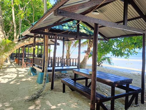 Mamatua N Saleo Villa in Raja Ampat