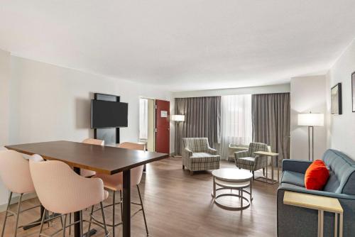 Best Western Premier Richmond City Gateway in Richmond, USA