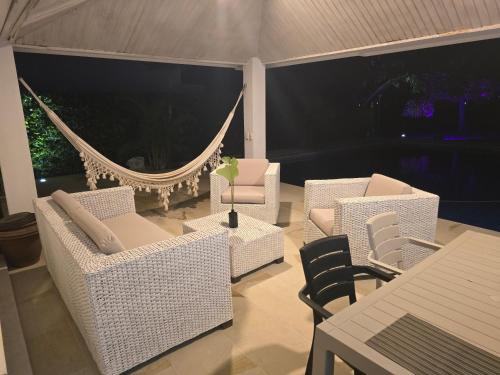 Hermosa casa en condominio campestre el penon in El Brasil