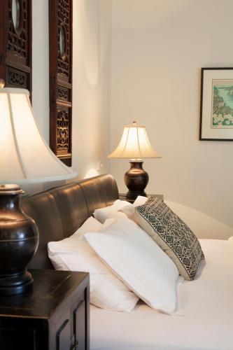 Provenance Accommodation in บีชเวิร์ธ