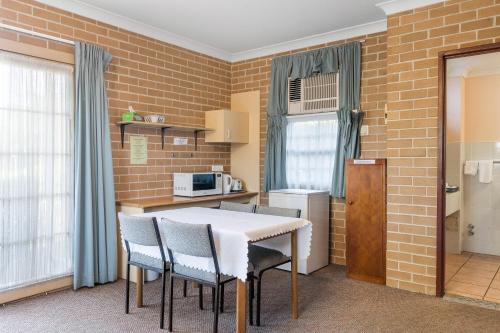 Ételek és italok, SureStay by Best Western New Inn Richmond in Richmond (New South Wales)