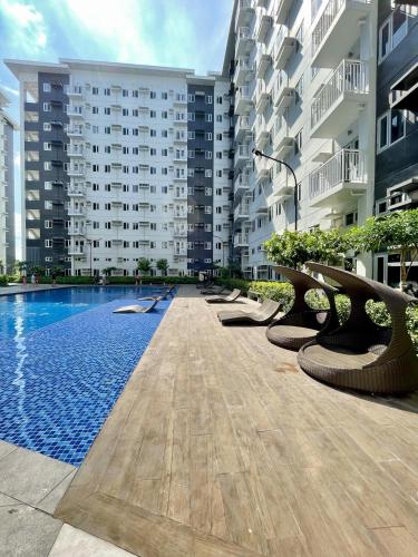 A & Y Staycation, Manila