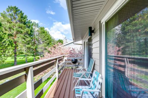 Carbondale Condo with Balcony and On-Site Fly Fishing! in Carbondale, USA