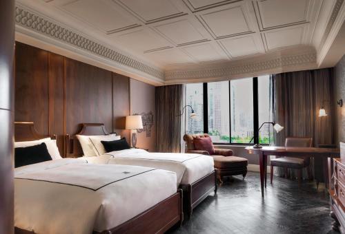 Jatu Twin Room room in Hotel Muse Bangkok Autograph Collection