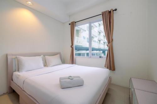Modern Look and Homey 2BR Bogor Icon Apartment By Travelio - image 5