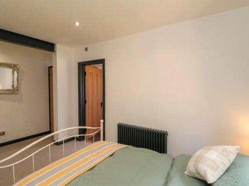 Meadowside – Redruth