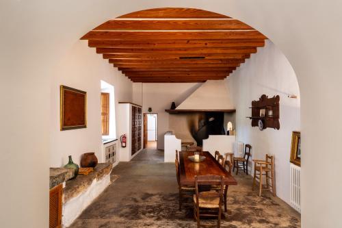 Honor - Rustic villa for 16 people in بونيولا