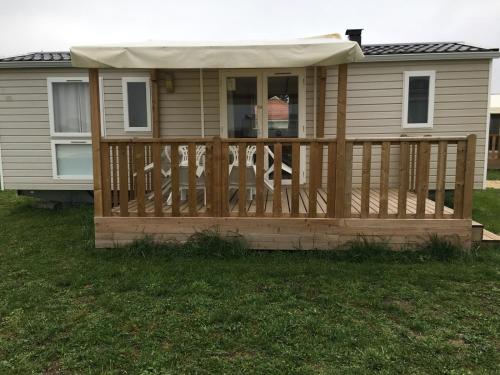 2 bedrooms, 4 beds