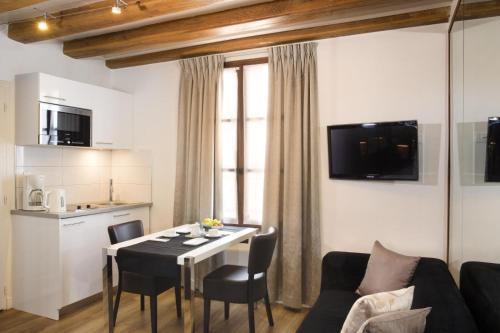 Résidence du Lion d'Or Louvre - image 13