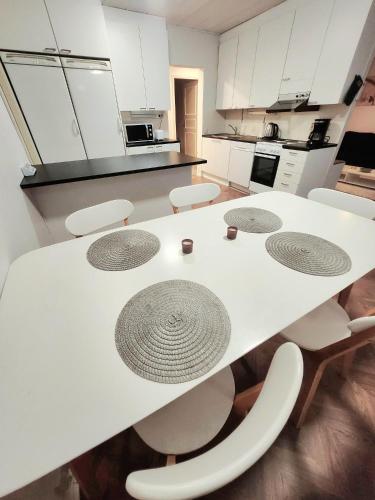 Apartment Joensuu rauhallinen kolmio, autokatospaikka in 約恩蘇