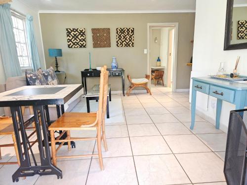 Fasiliti, Stannards Guest Lodge in Hunter's Home