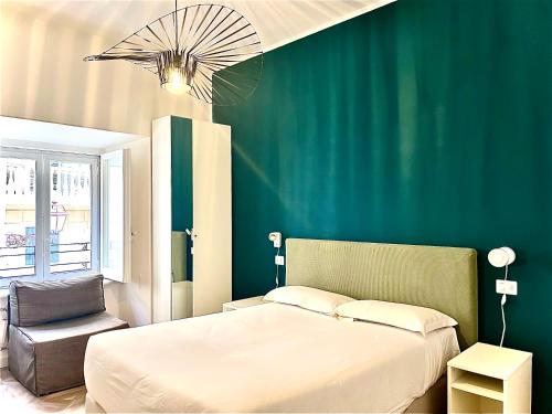 900 Liberty Rooms, Рим