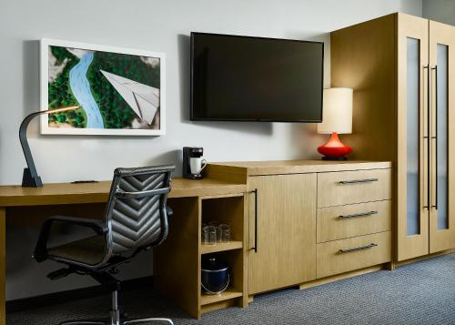 Hyatt Place Pena Station/Denver Airport - image 8