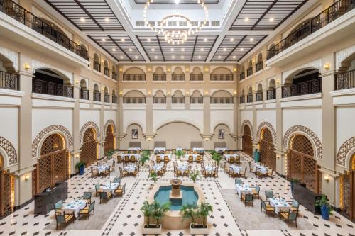 Restaurant, Al Habtoor Polo Resort in Dubailand