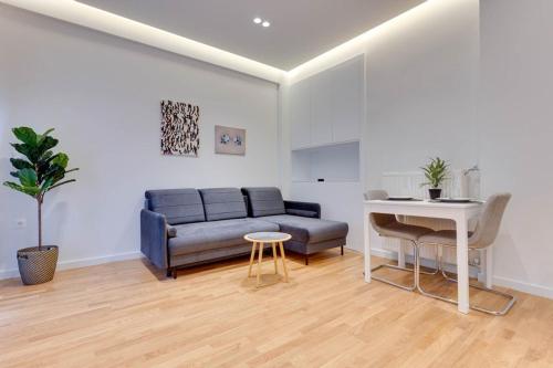 Elegant flat 5 walk to metro panormou, Atenas (foto 3)