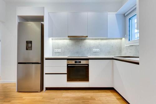 Elegant flat 5 walk to metro panormou, Atenas (foto 5)
