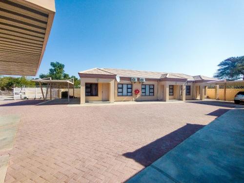 JTown CBD Self-Catering Apartment in Jwaneng