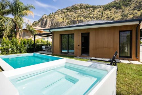 Luxury Jacuzzi Villa Diana in Addaura