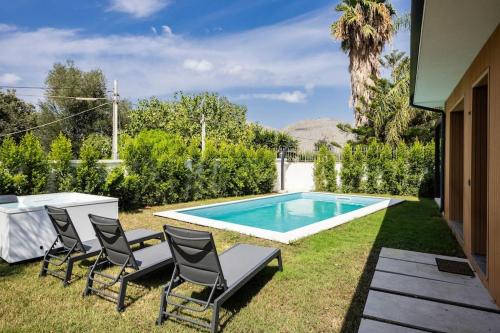Luxury Jacuzzi Villa Diana in Addaura