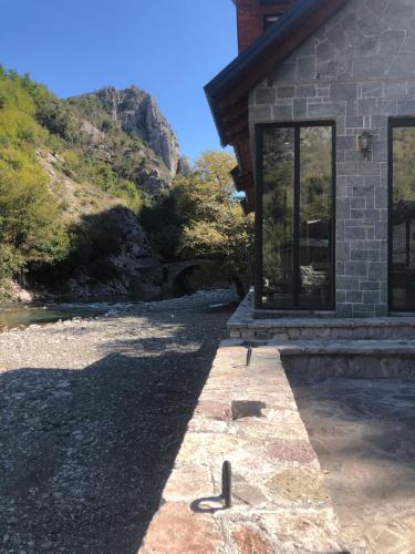 Ura e Vashes Ura e Vashes