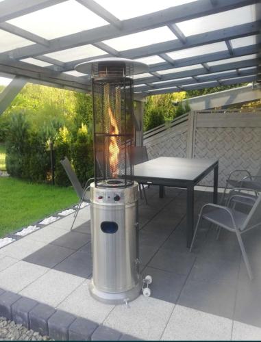 Baliowy Żar nad jeziorem w Międzybrodziu Baliowy Żar nad jeziorem w Międzybrodziu