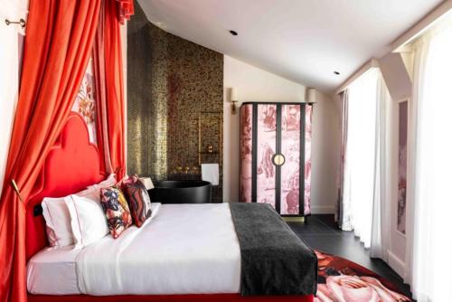 1 queen bed